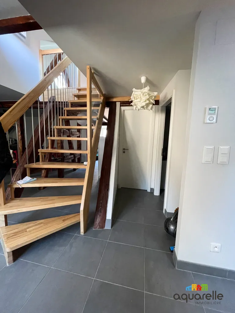 Pièces - Duplex de 4 Pièces avec Mezzanine à Barr