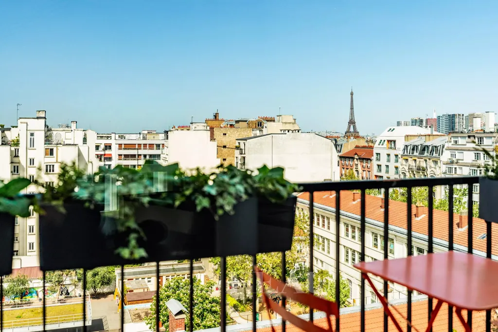 balcony