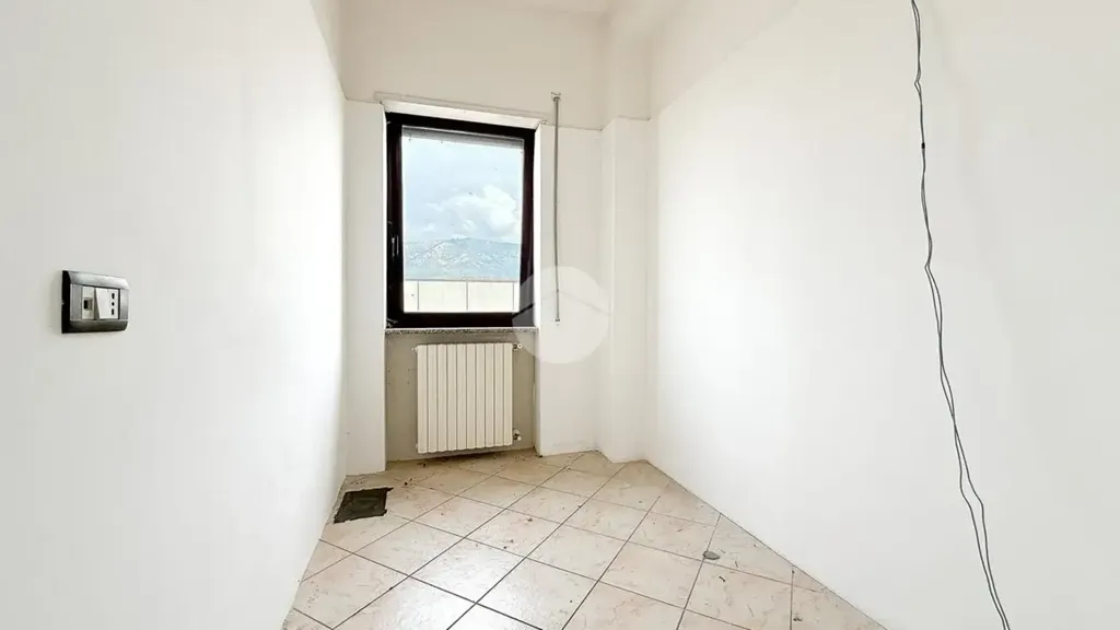 Pièces - Apartment with Parking in L'Aquila
