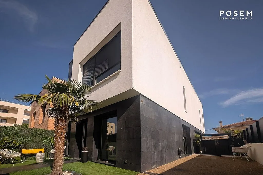 Välivaade - Contemporary Chalet with Pool in Tudela