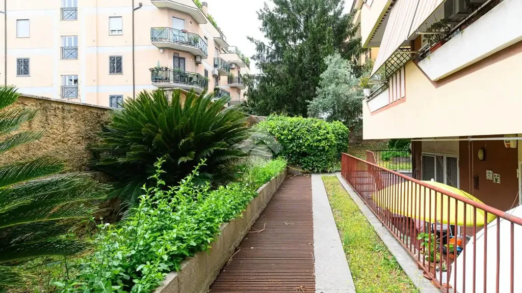 Giardino - Triplex with Garden in Rome