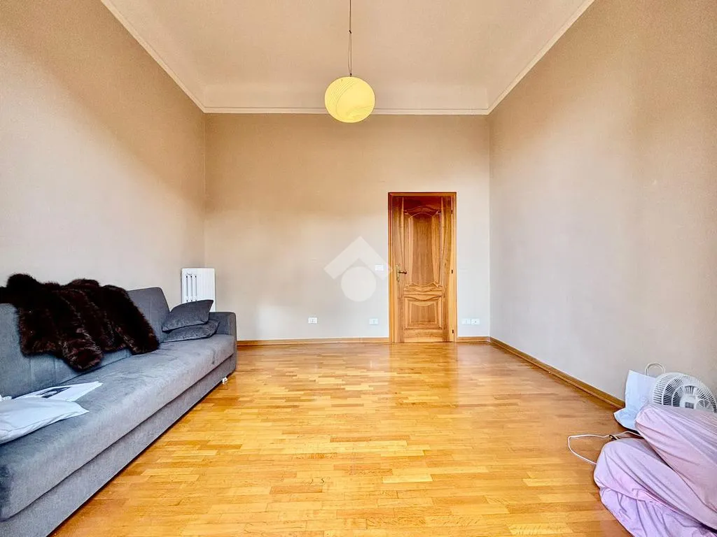 Living Room - Period Apartment with Balcony in Florence