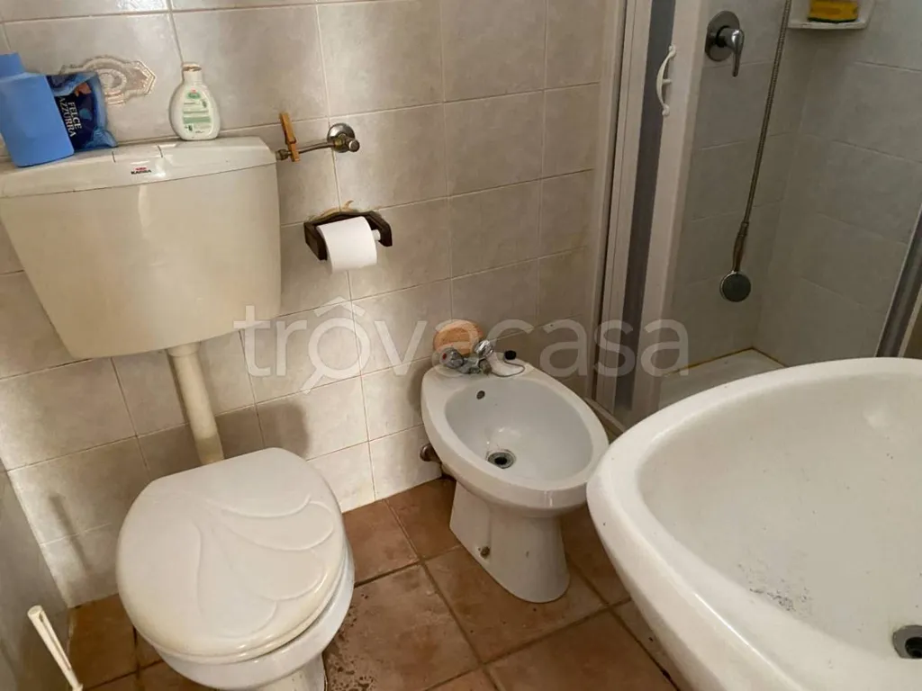 Vannitoad - Multi-Unit Building with Garden in Niella Tanaro