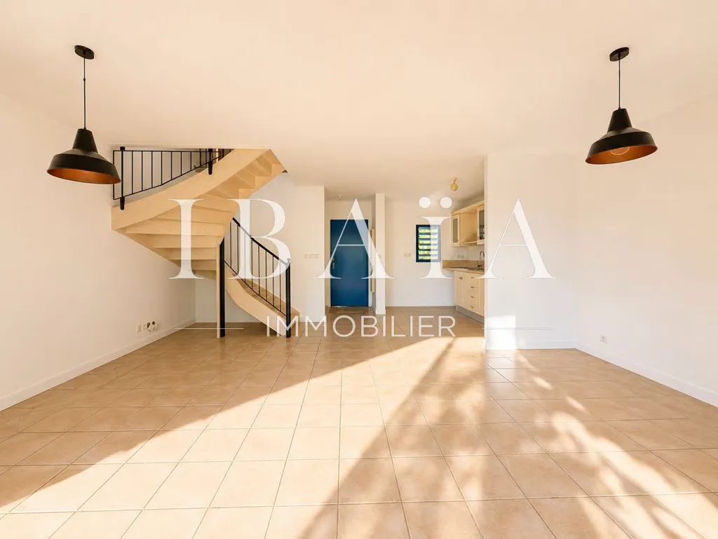 Toad - Duplex Flat with Private Garden in Tabanon