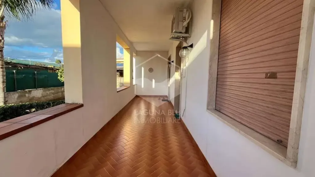 Terrace - Independent House with Veranda in Marsala