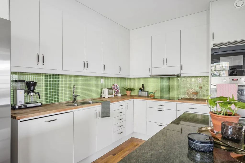 Cucina - Apartment with Sea View and Balcony in High Location