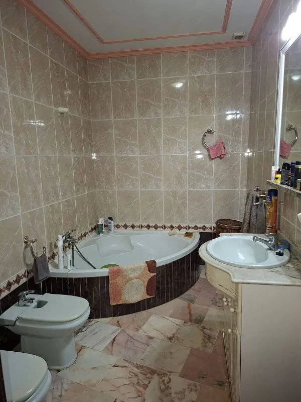 Vannitoad - Terraced House with Garage in La Algaba