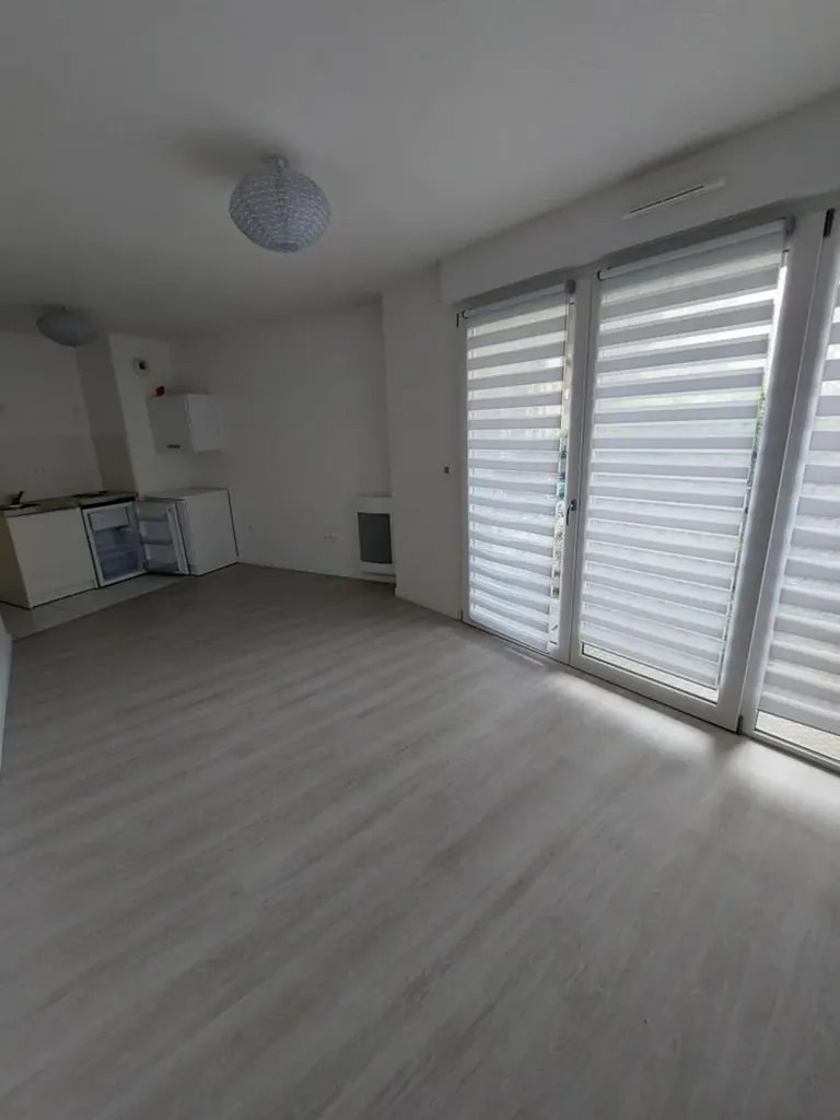 Elutuba - Studio with Garden View in Reims