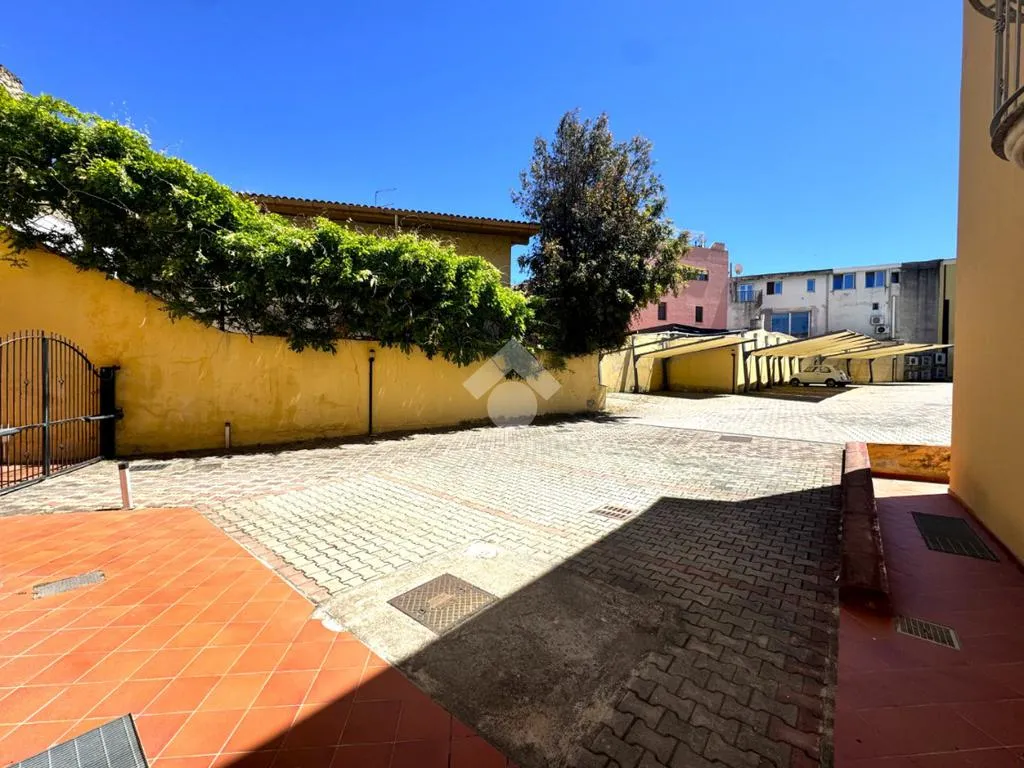 Aed - Ground Floor Trilocale with Parking in Tortolì