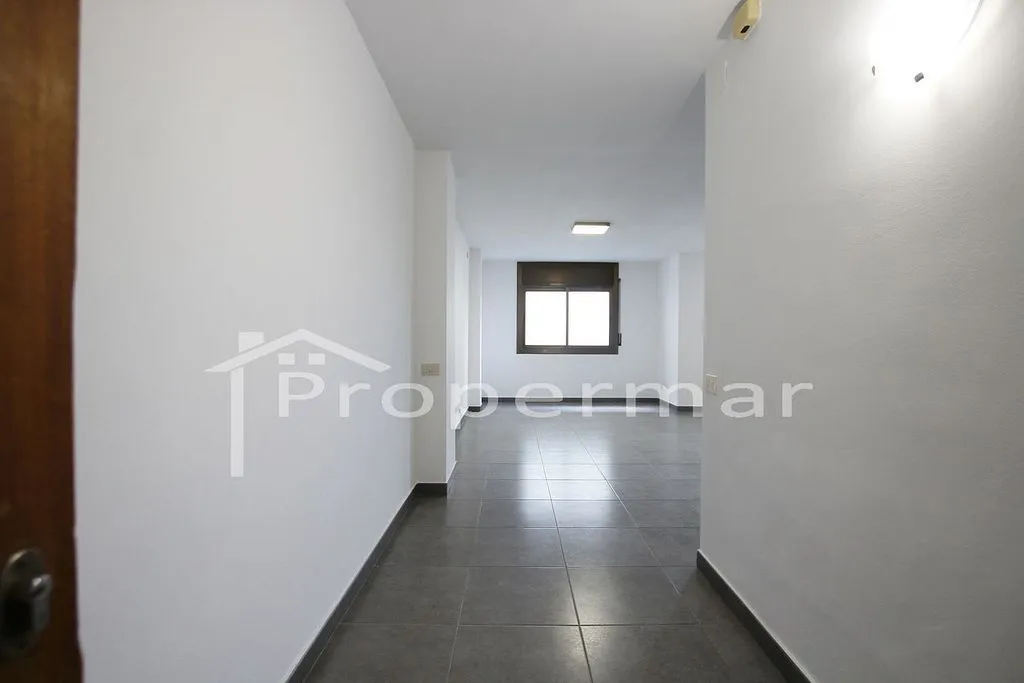 hallway_entrance
