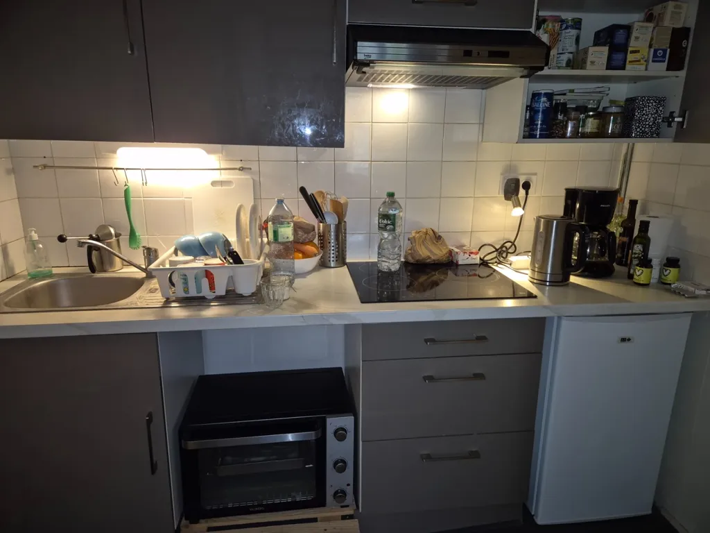Cuisine - Appartement T2 en Résidence Sécurisée face Hôtel de Ville