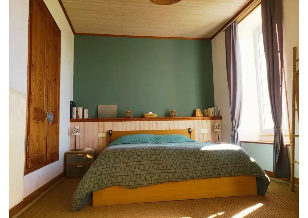 Magamistoad - Renovated Passive House with Pool in Montregard