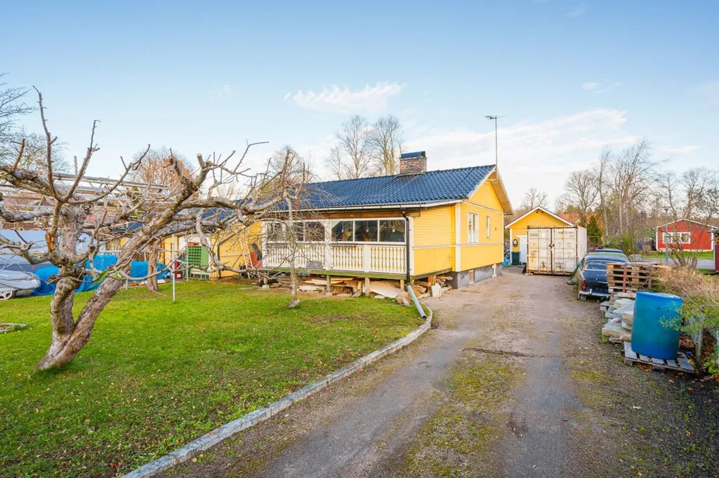 Exterior - 1-Plan Villa with Inglazed Terrace in Älvkarleby