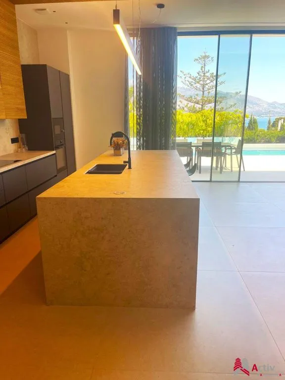 Cuisine - Luxury Villa with Sea View in Altea