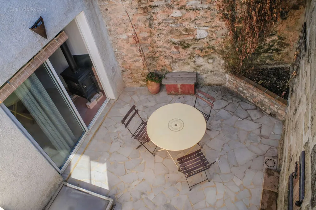 Aed - Charming Ensemble with Village Views near Uzès