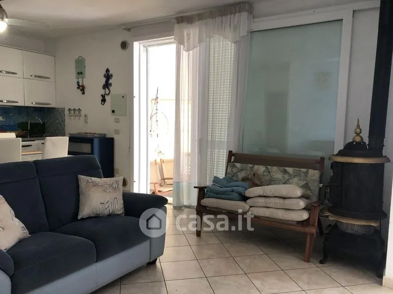 Elutuba - Five-Room Apartment with Private Terrace in Grosseto