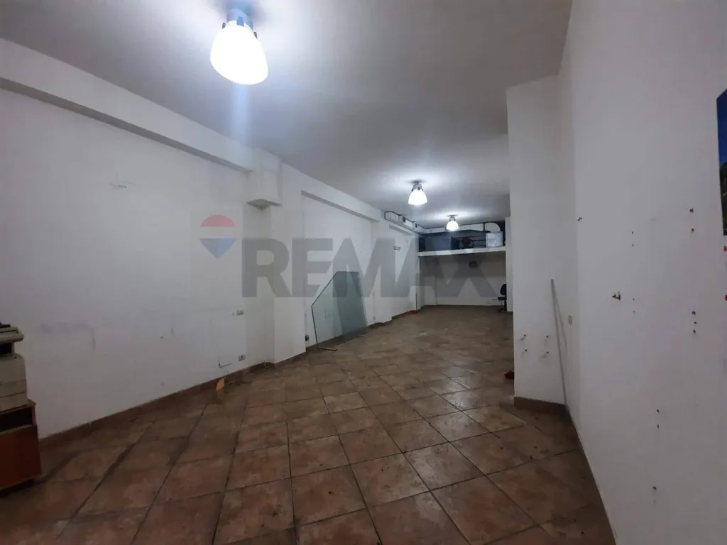 Garage - Warehouse with Commercial Potential in Bagheria