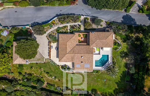 Vista aerea - Renovated Villa with Pool in Valbonne