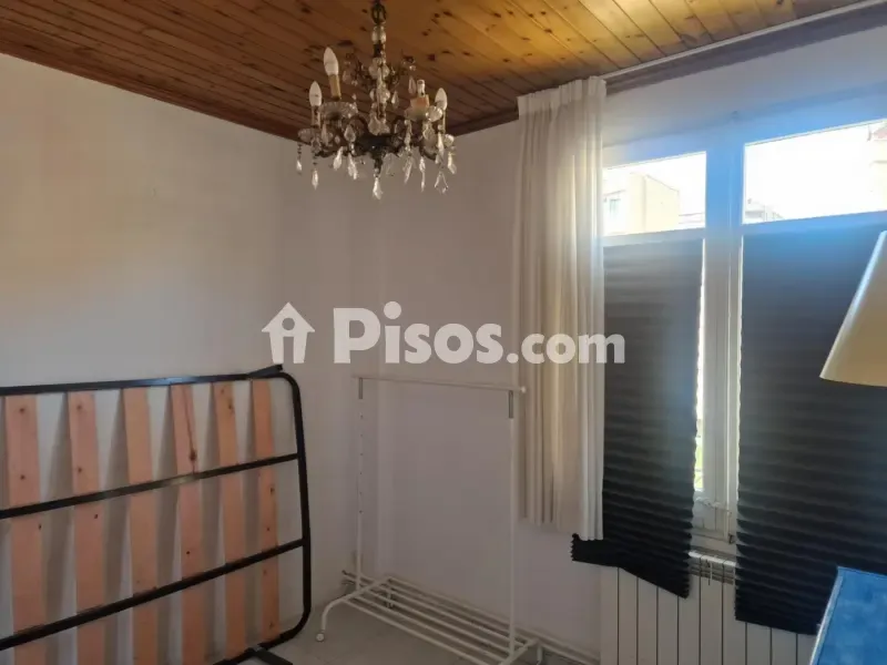 Chambres - Apartment with Balcony and River View in Girona