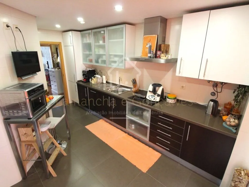 Cuisine - Luxury Flat with Large Terrace in Tagides Park