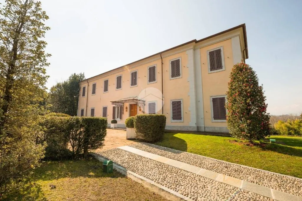 Exterior - Historic Villa with Garden and Pool in Pianezza