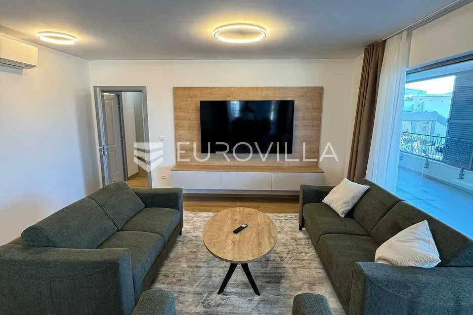 Soggiorno - Three-Bedroom Apartment with Terrace in Baška Voda