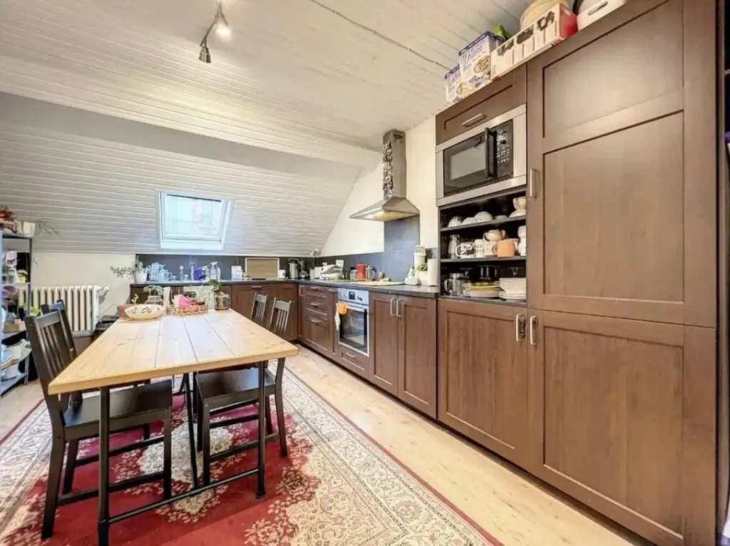 1 magamistoaga korter asukohas Uccle