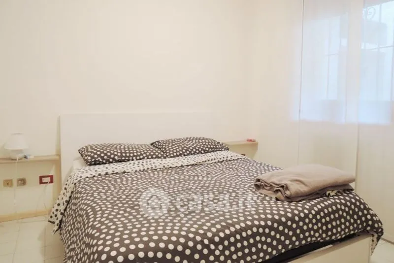 Chambres - Twin-Occupancy Flat with Terrace in Trento