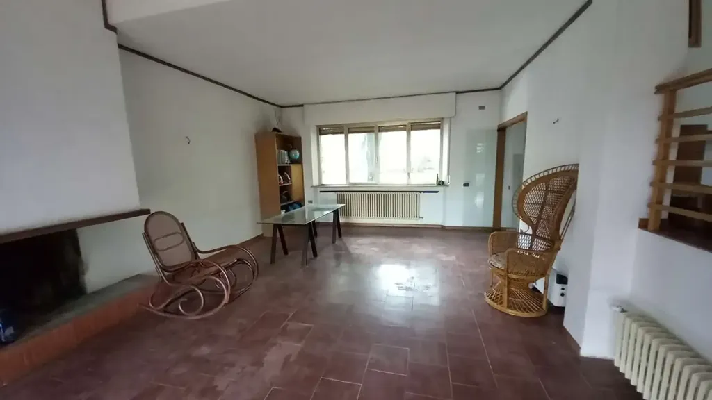 Séjour - Bifamiliar Villa with Balcony in Filottrano