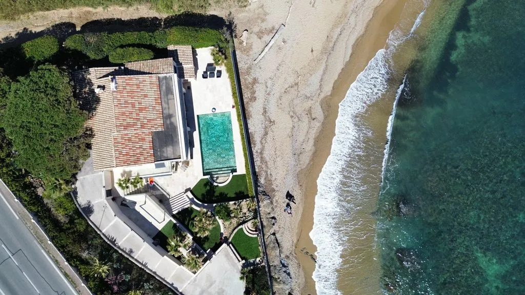 Õhuvaade - Luxury Villa with Beach Access in Saint-Aygulf