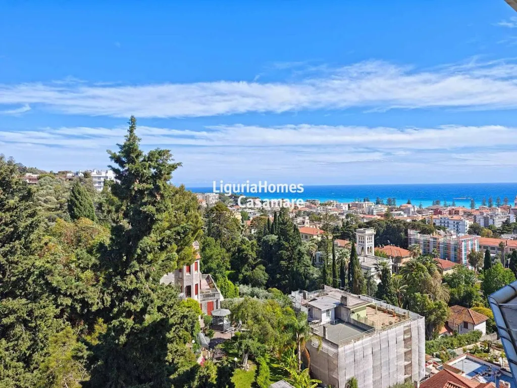 Rõdu - Luxury Apartment with Sea View in Bordighera