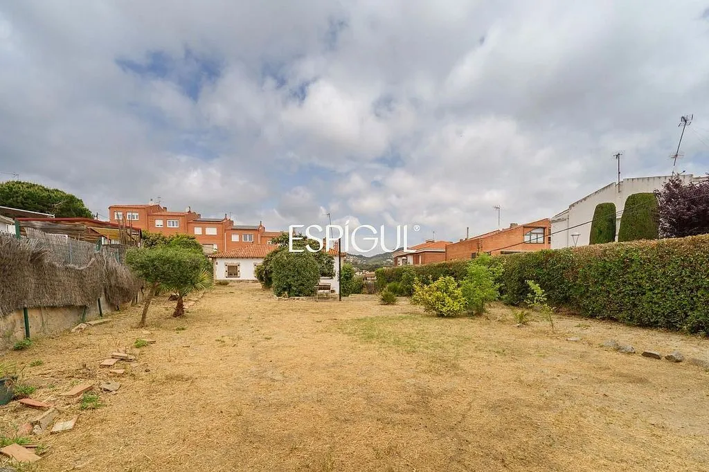 Jardin - Chalet with Pool and Terrace in Alella