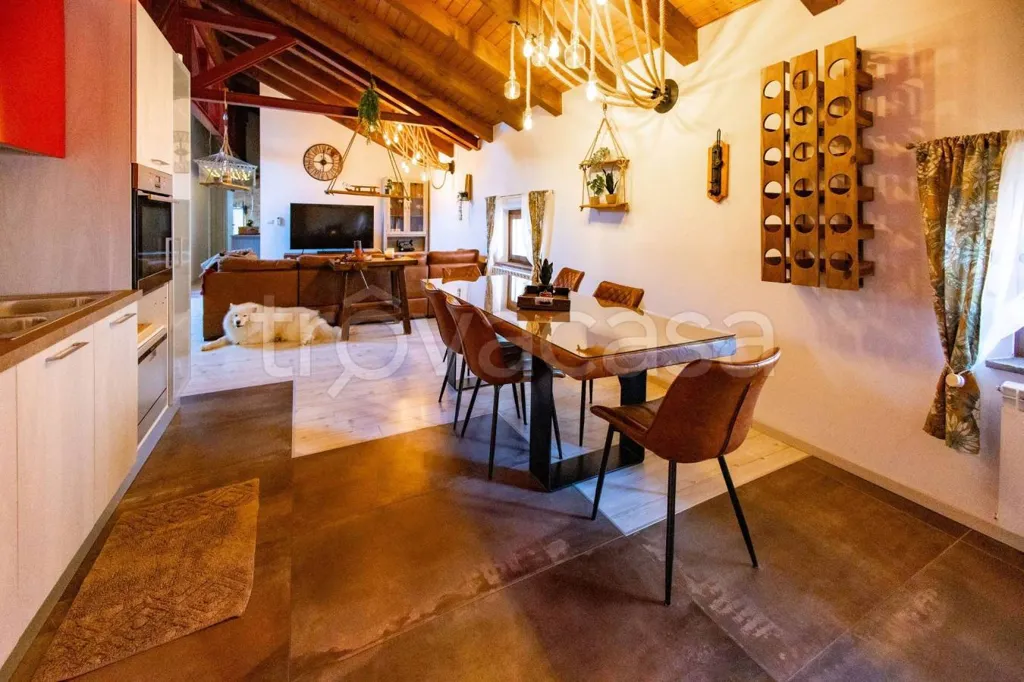 Salle à manger - Loft with Castle View in Gorizia
