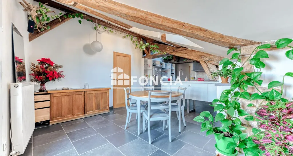 Sala da pranzo - Bright 3-Bed Flat with Balcony in Lyon