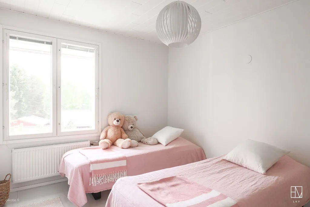 Chambres - Converted Loft with Sauna in Lempäälä