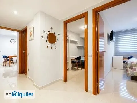 Chambres - Modern Flat with Parking in Cornellà Centre