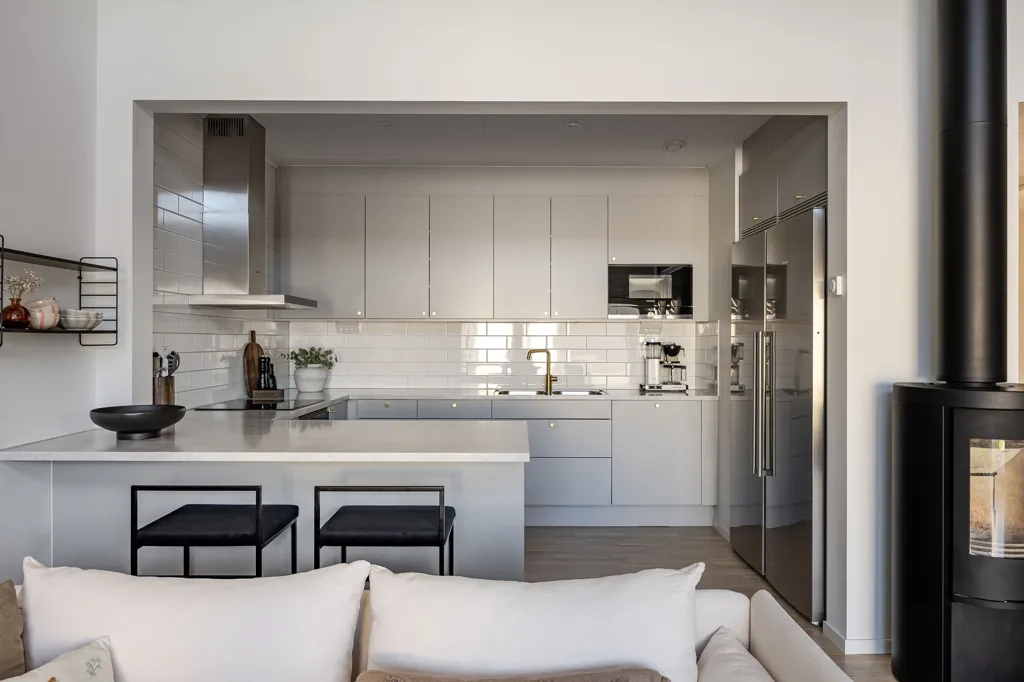 Cuisine - Modern Flat with Private Terrace in Djurängen