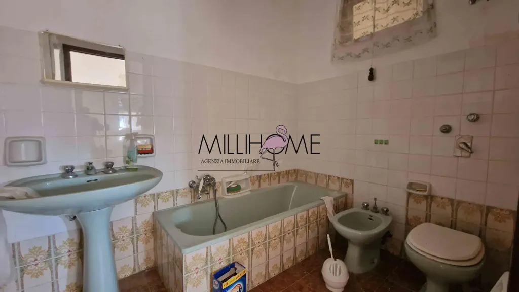 Salles de bain - Twin-Storey Apartment Near Marsala Centre
