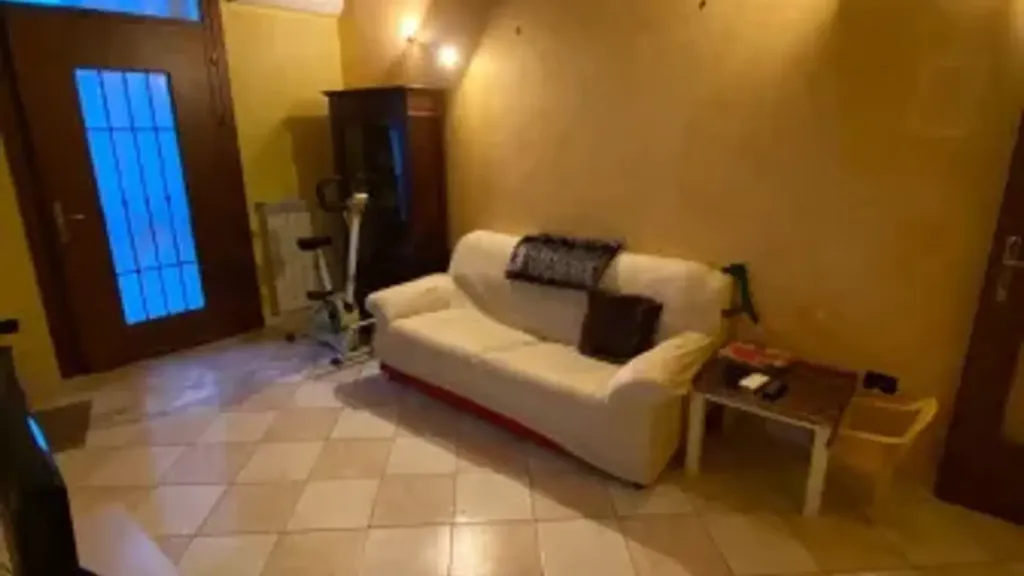 Elutuba - Rustic Trilocale with Balcony in Adria