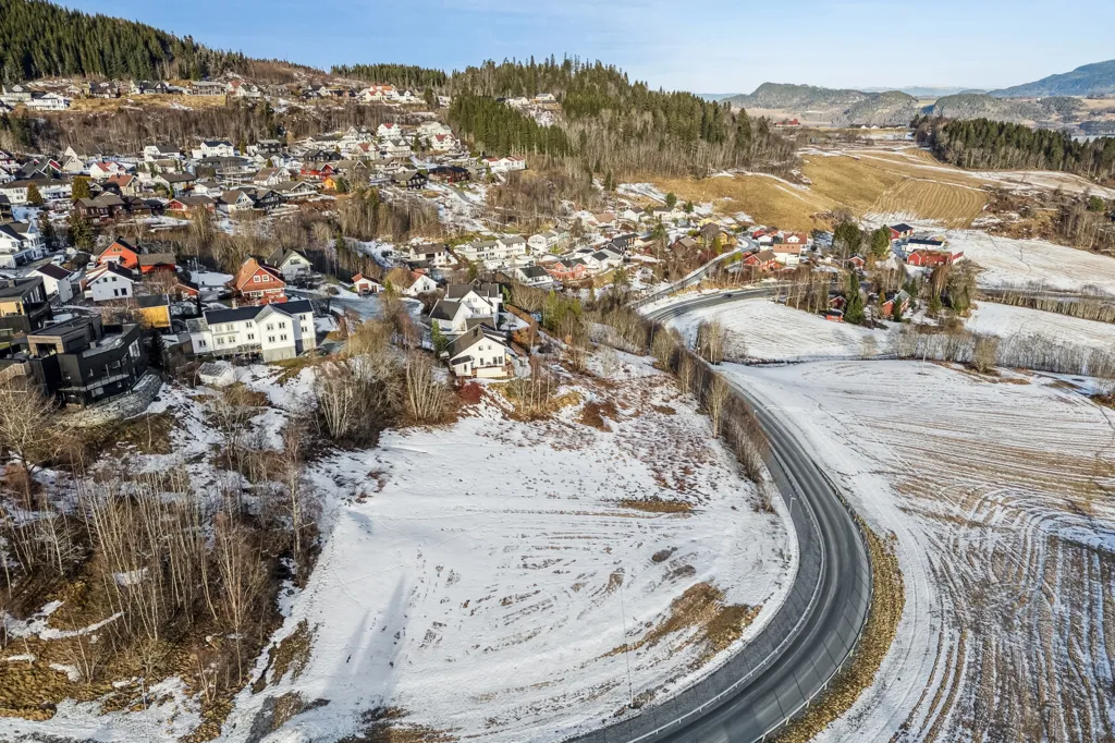Development Plot with Panoramic View in Fosshaugen