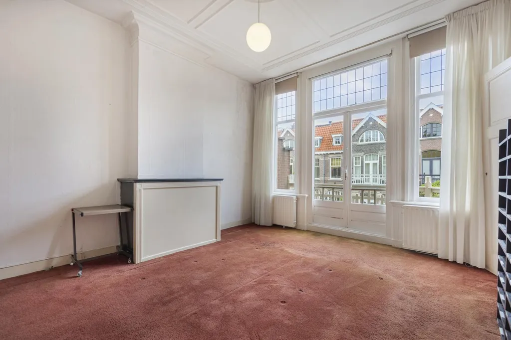 Chambres - Herrenhuis with Balcony in Duinoord, The Hague