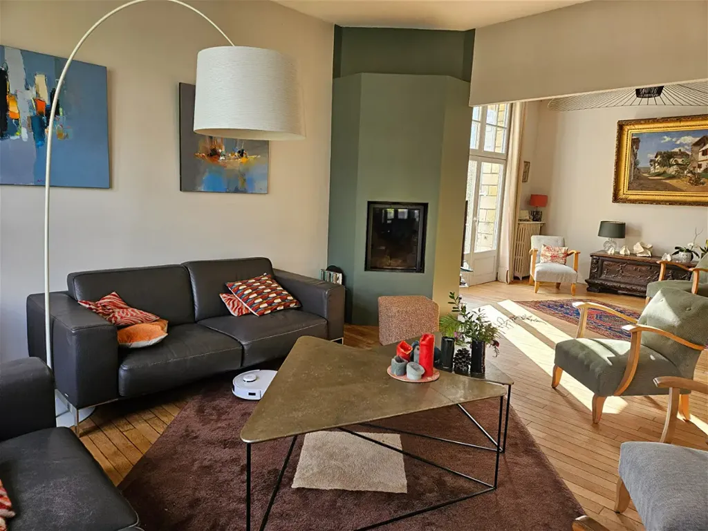 Elutuba - Charming House with Garden in Mont Saint Aignan