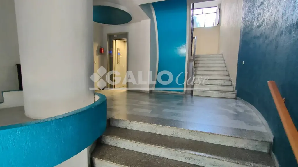 Toad - Panoramic Apartment with Dual Access in Rende