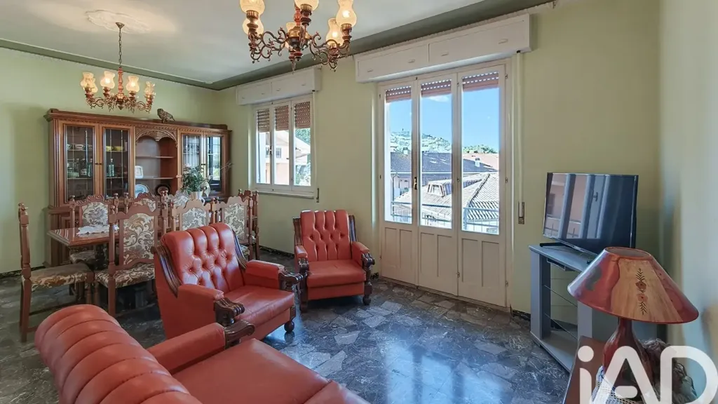 Salle à manger - Apartment with Dual Access in Sant'Elpidio a Mare
