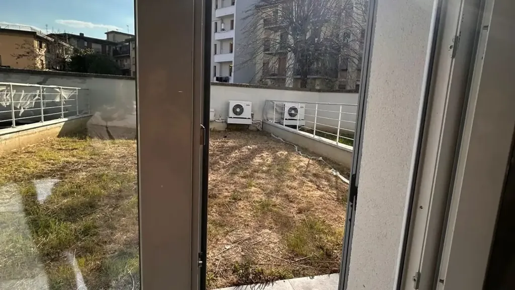 Balcon - New Triplex with Garden in Empoli