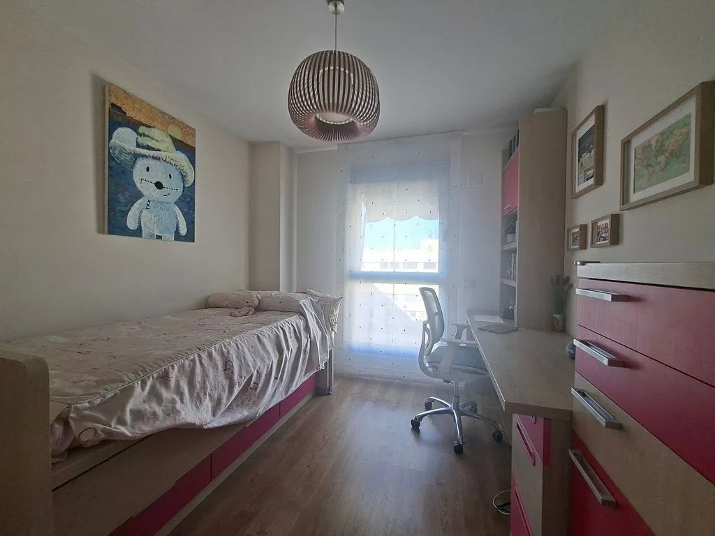 Chambres - Penthouse with Pool in Málaga's Perchel