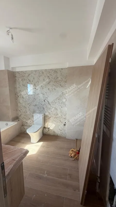 Salles de bain - Modern Penthouse with Panoramic View in Kifissia