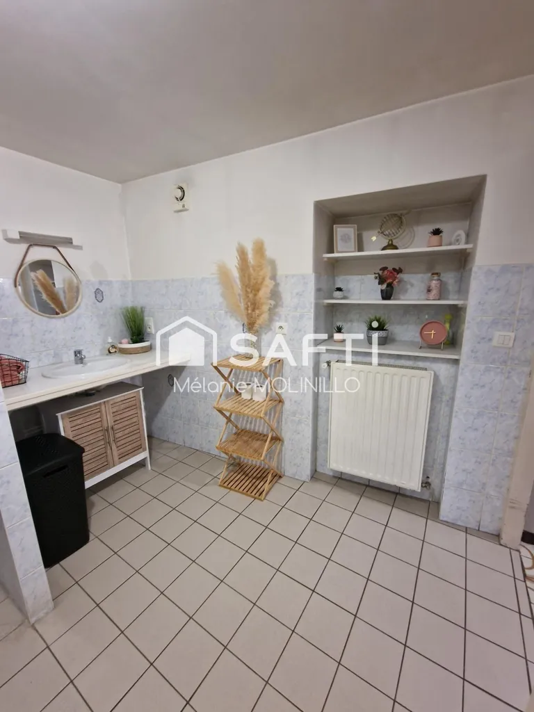 Buanderie - Maison avec Jardin et Garage près de la Belgique