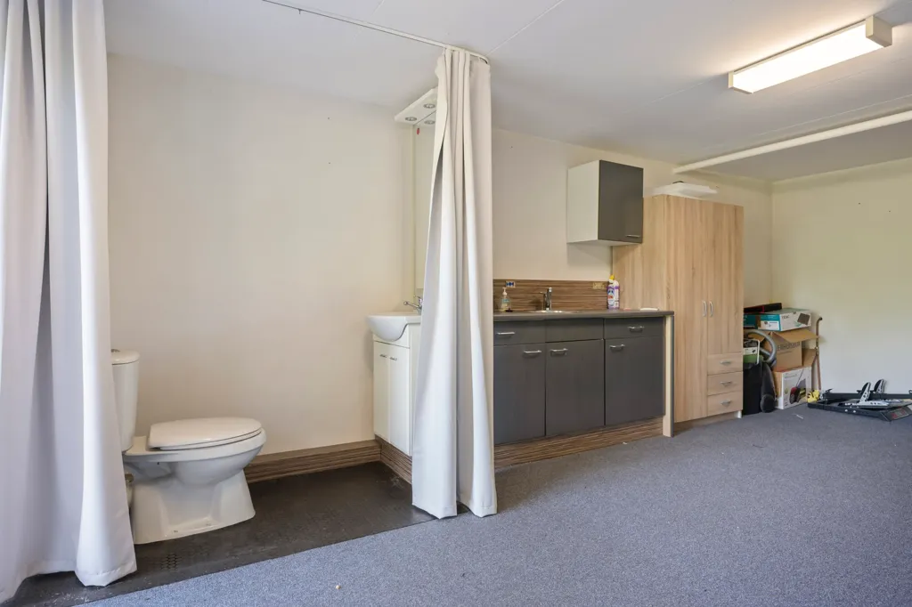 Bathrooms - Apartment with Sea View in Buchten