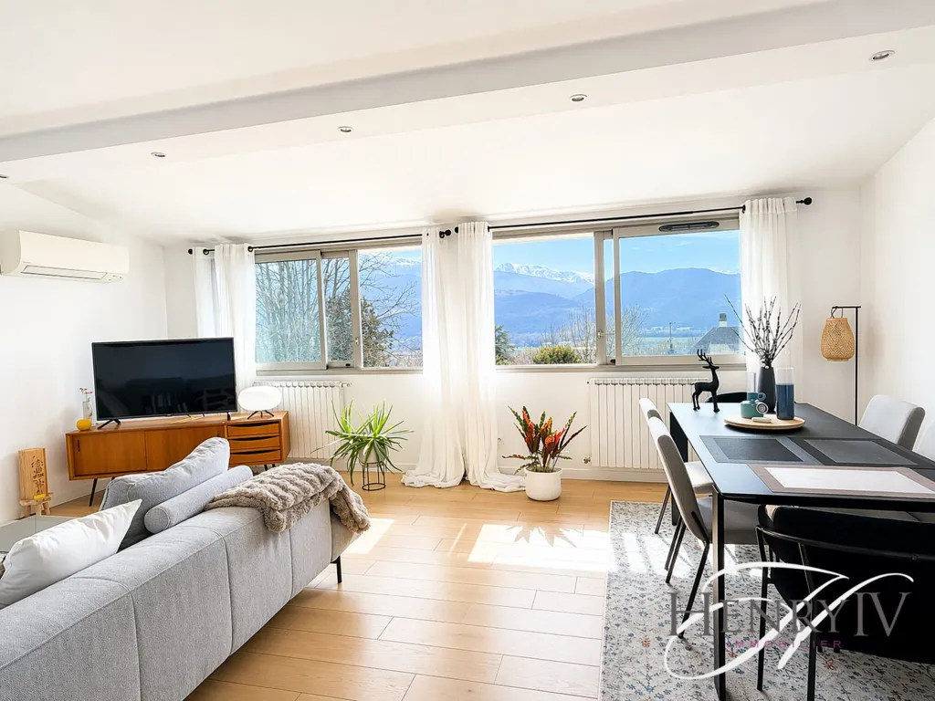 Séjour - Appartement avec Vue sur Belledonne à Corenc